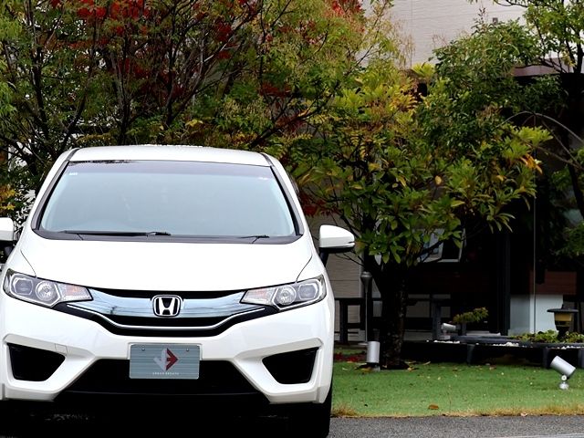 Honda FIT HYBRID 2014-11 1545177-8
