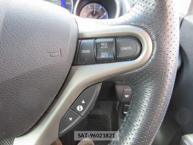 Honda FIT HYBRID 2013-04 1659956-12