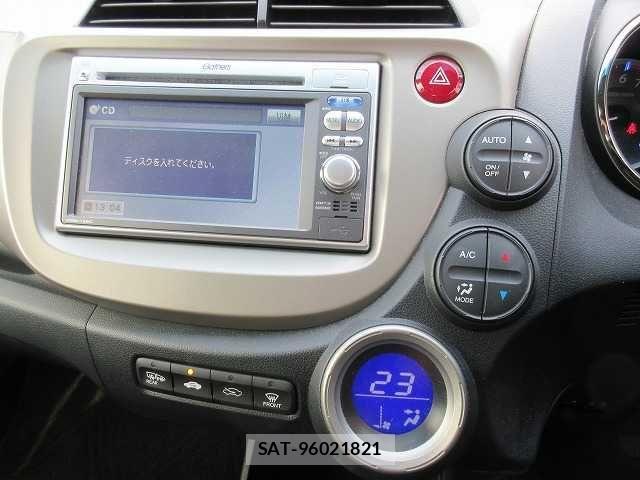 Honda FIT HYBRID 2013-04 1659956-7