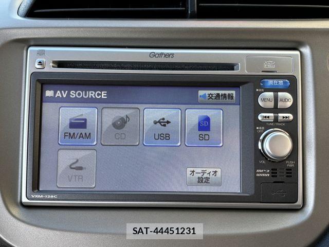 Honda FIT HYBRID 2013-03 2099391-21