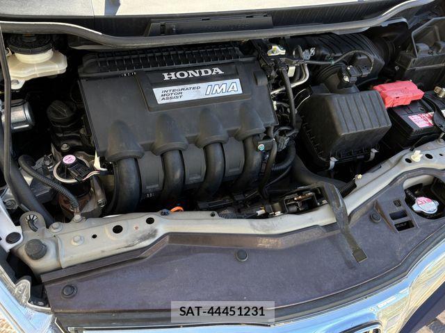 Honda FIT HYBRID 2013-03 2099391-28