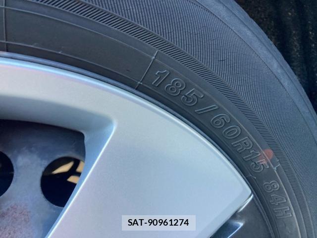 Honda FIT HYBRID 2013-12 2248096-10