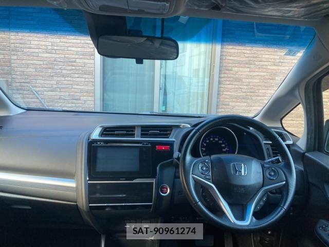 Honda FIT HYBRID 2013-12 2248096-13