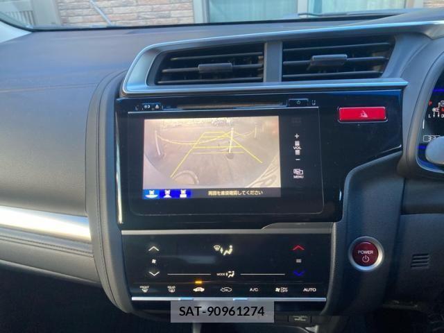 Honda FIT HYBRID 2013-12 2248096-23