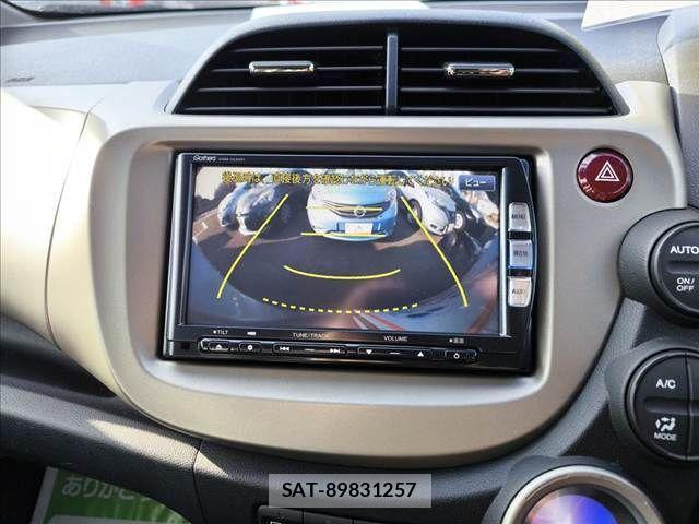 Honda FIT HYBRID 2013-03 2348724-10