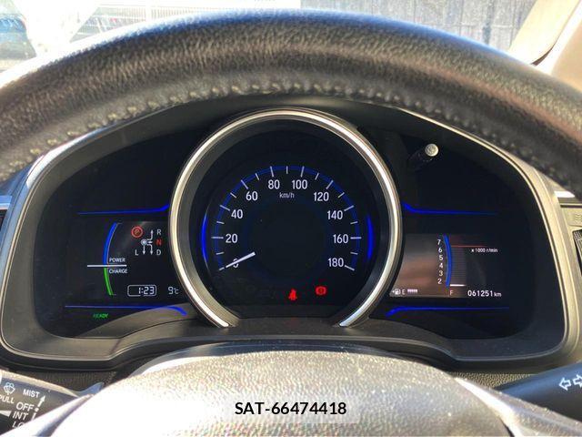 Honda FIT HYBRID 2016-07 2348690-9