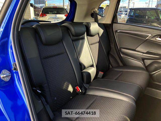 Honda FIT HYBRID 2016-07 2348690-11