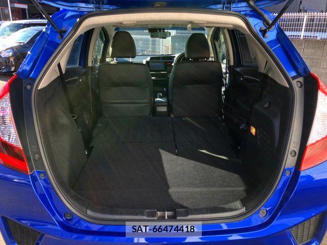 Honda FIT HYBRID 2016-07 2348690-12