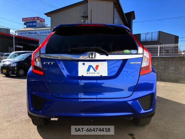 Honda FIT HYBRID 2016-07 2348690-15
