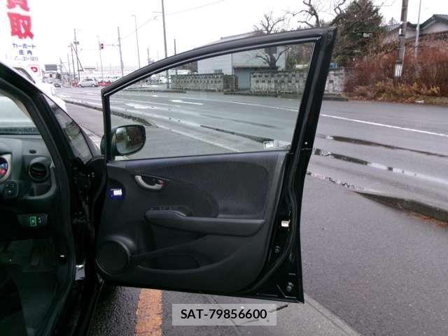 Honda FIT HYBRID 2011-09 2486166-19