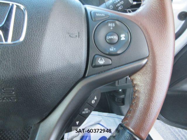 Honda FIT HYBRID 2018-05 2960869-5