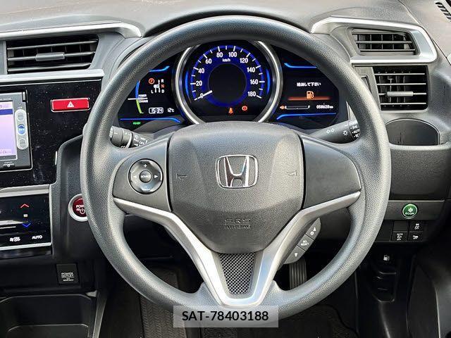 Honda FIT HYBRID 2015-07 3014396-13