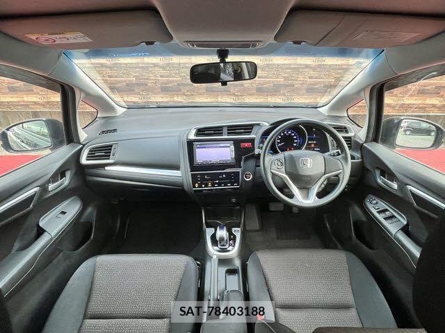 Honda FIT HYBRID 2015-07 3014396-1