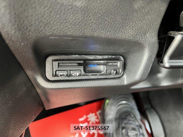Honda FIT HYBRID 2017-05 3373333-15