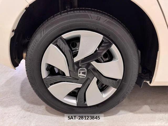 Honda FIT HYBRID 2015-02 4042289-13