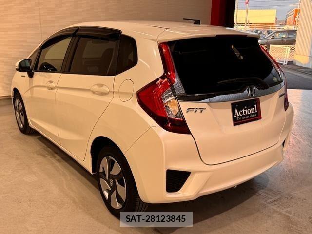 Honda FIT HYBRID 2015-02 4042289-4