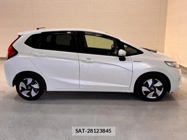 Honda FIT HYBRID 2015-02 4042289-8