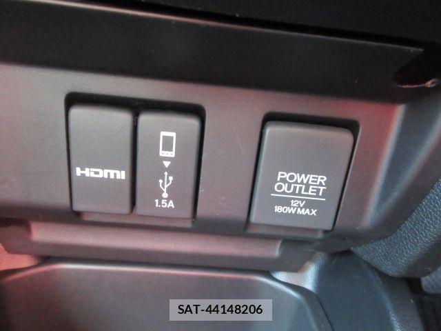 Honda FIT HYBRID 2018-03 4109534-15