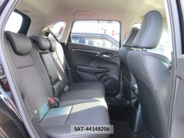 Honda FIT HYBRID 2018-03 4109534-19
