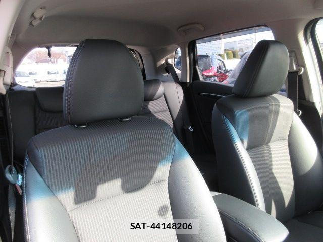 Honda FIT HYBRID 2018-03 4109534-24