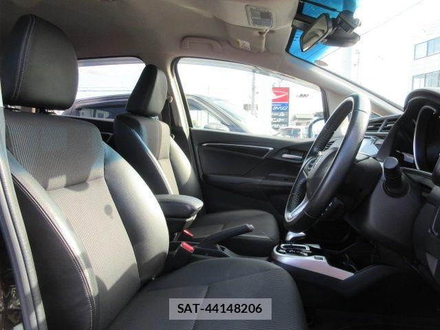 Honda FIT HYBRID 2018-03 4109534-5