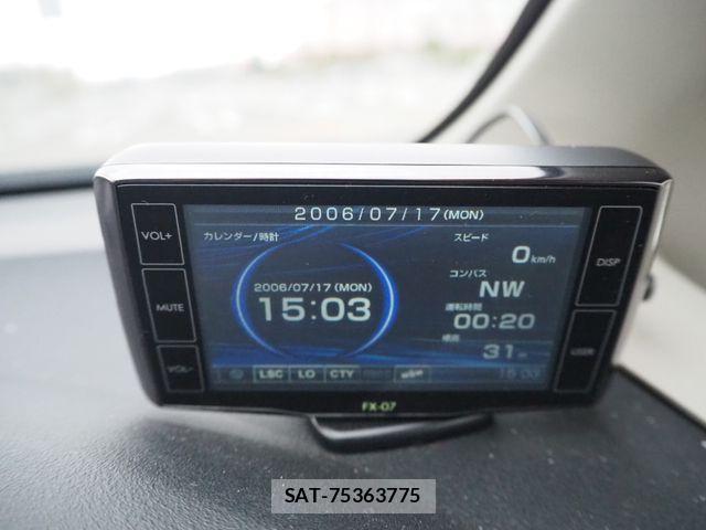 Honda FIT HYBRID 2012-04 4109548-16