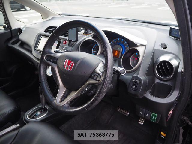 Honda FIT HYBRID 2012-04 4109548-1