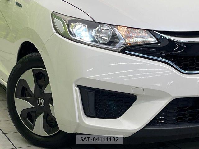 Honda FIT HYBRID 2017-05 4638949-11