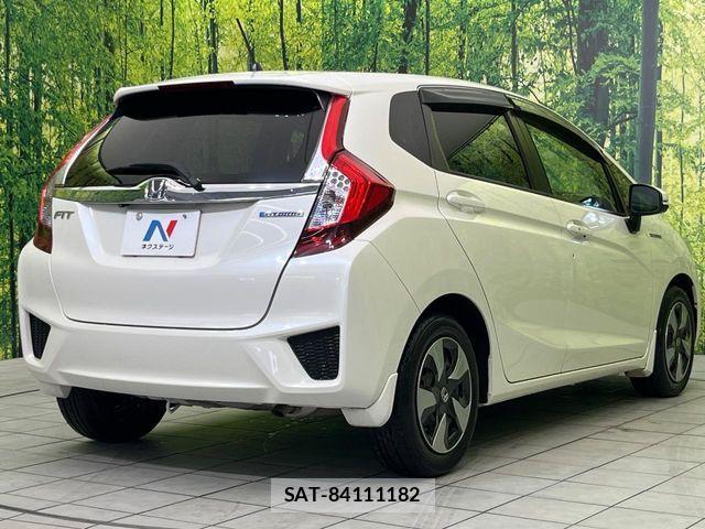 Honda FIT HYBRID 2017-05 4638949-16