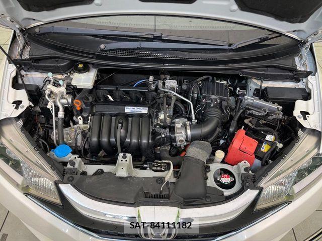 Honda FIT HYBRID 2017-05 4638949-17