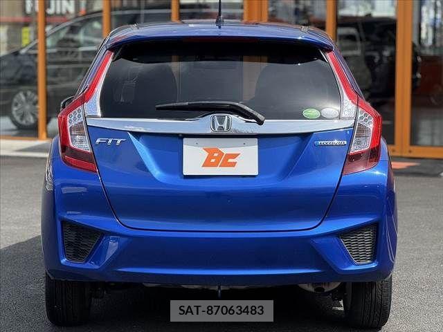 Honda FIT HYBRID 2013-11 4753516-13