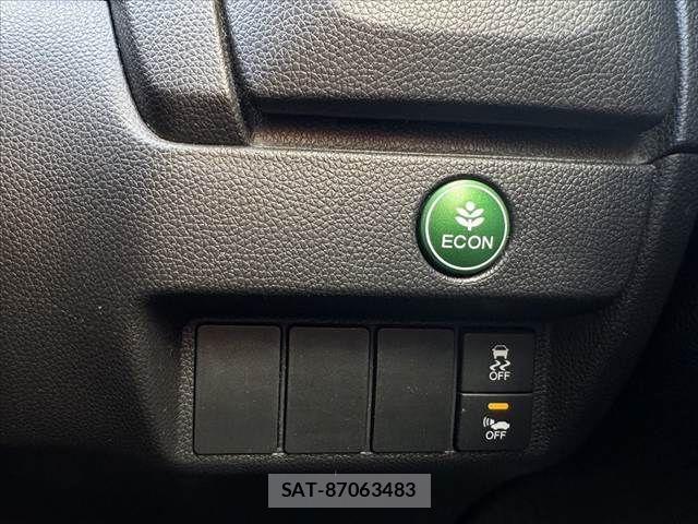 Honda FIT HYBRID 2013-11 4753516-21
