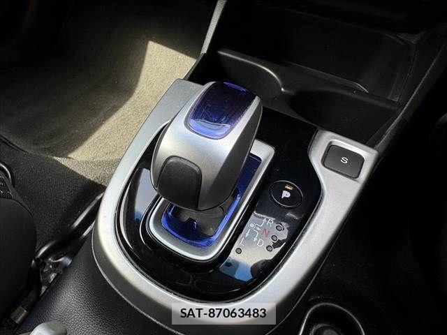 Honda FIT HYBRID 2013-11 4753516-28