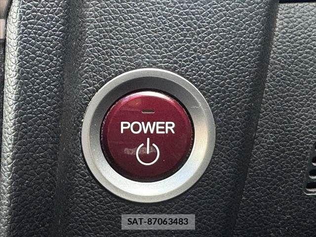 Honda FIT HYBRID 2013-11 4753516-29