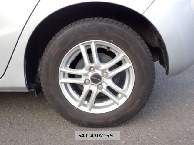 Honda FIT HYBRID 2016-05 4753522-17