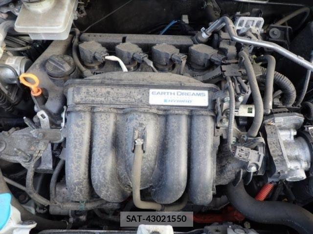 Honda FIT HYBRID 2016-05 4753522-20