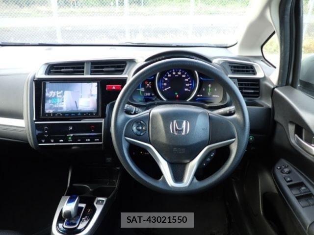 Honda FIT HYBRID 2016-05 4753522-29