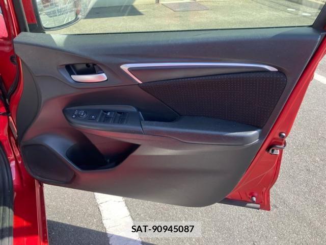 Honda FIT HYBRID 2016-06 4753502-6