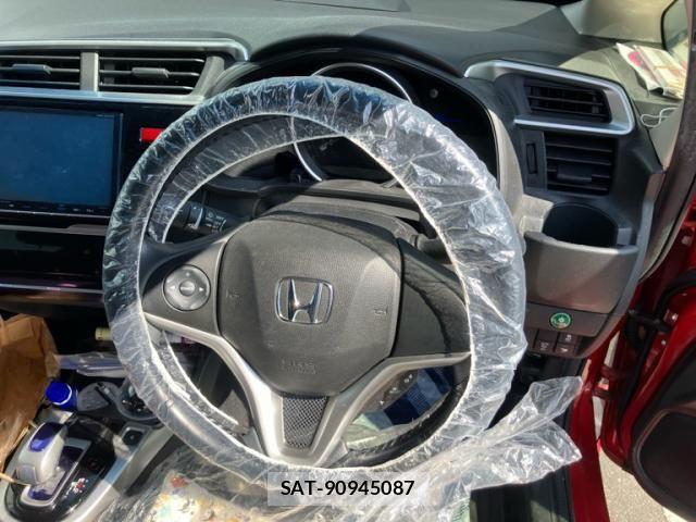 Honda FIT HYBRID 2016-06 4753502-8