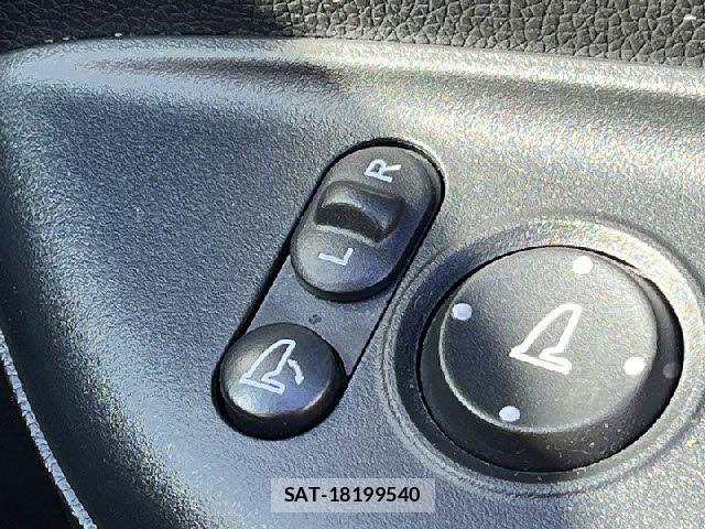 Honda FIT HYBRID 2019-04 4941731-21