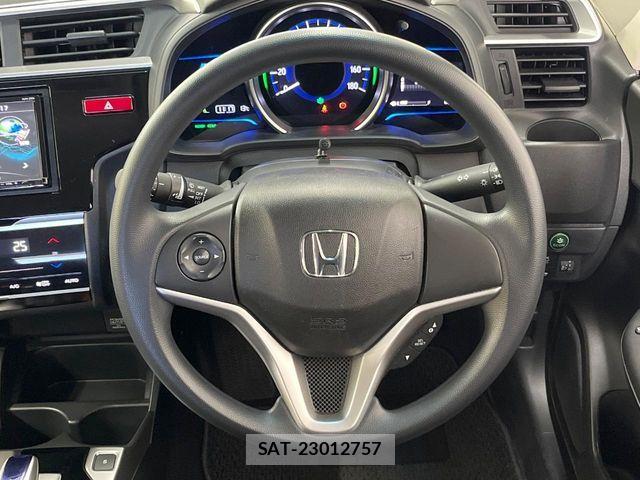 Honda FIT HYBRID 2016-01 4941749-10