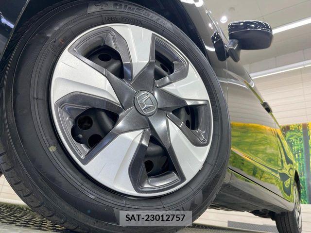 Honda FIT HYBRID 2016-01 4941749-12