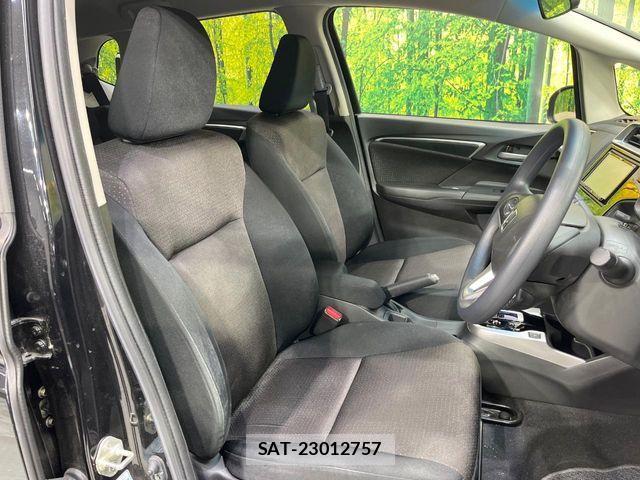 Honda FIT HYBRID 2016-01 4941749-7
