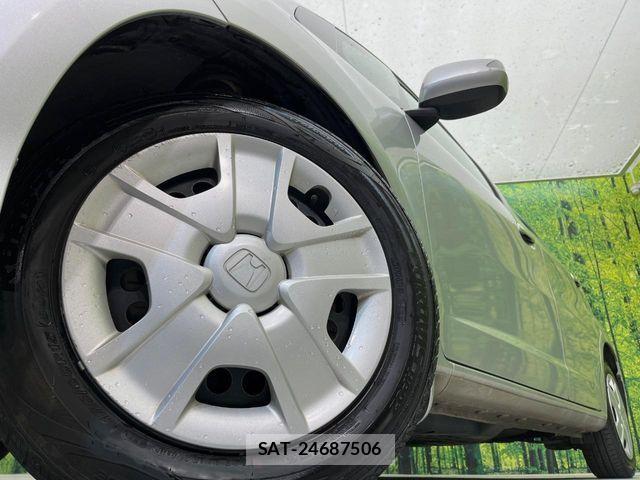 Honda FIT HYBRID 2011-01 4941858-12