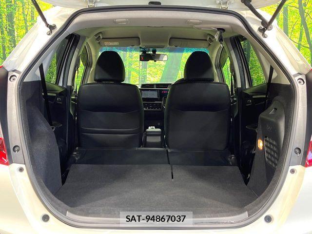 Honda FIT HYBRID 2013-12 4941863-9