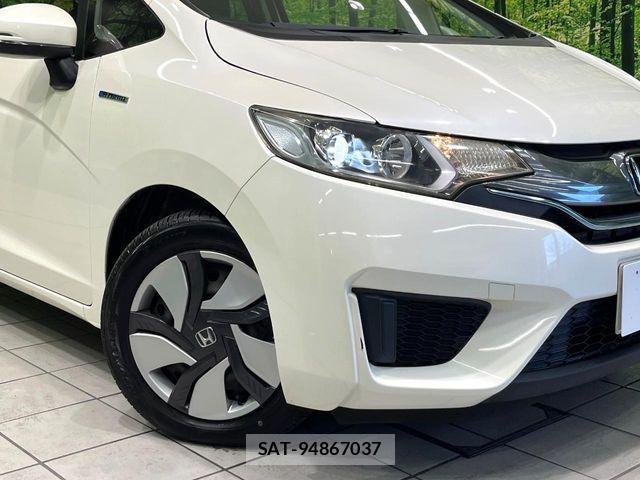 Honda FIT HYBRID 2013-12 4941863-11