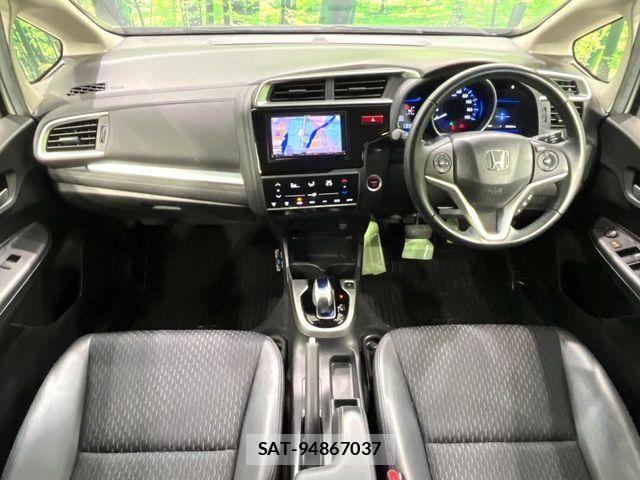 Honda FIT HYBRID 2013-12 4941863-1