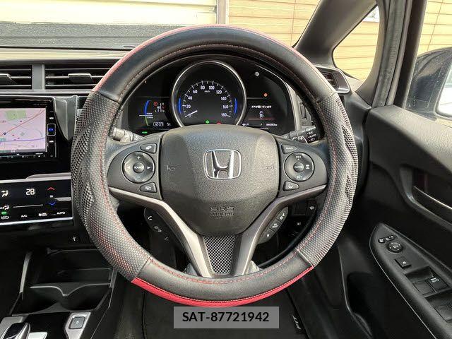 Honda FIT HYBRID 2019-06 4941737-13