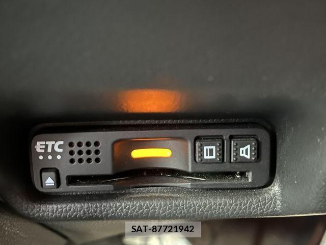 Honda FIT HYBRID 2019-06 4941737-15