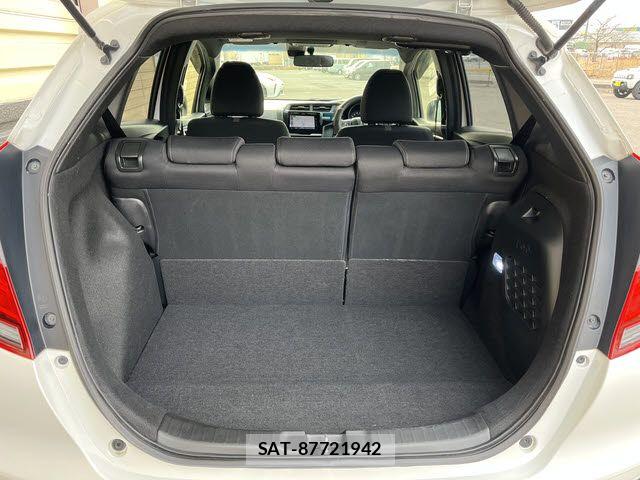 Honda FIT HYBRID 2019-06 4941737-20